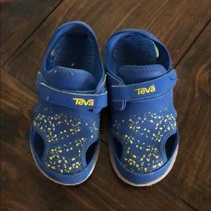 Kids teva sandals